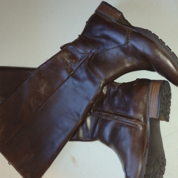 UGG Olinda brown tall Riding Boots size 8 - Picture 1 of 12